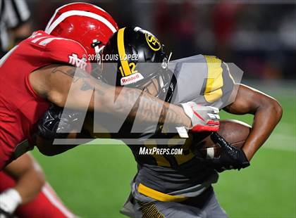 Thumbnail 1 in St. Frances Academy vs. Mater Dei (Trinity League vs. USA Showcase) photogallery.