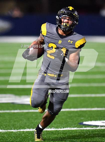 Thumbnail 1 in St. Frances Academy vs. Mater Dei (Trinity League vs. USA Showcase) photogallery.