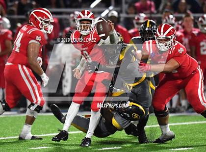 Thumbnail 1 in St. Frances Academy vs. Mater Dei (Trinity League vs. USA Showcase) photogallery.