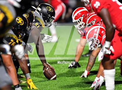 Thumbnail 1 in St. Frances Academy vs. Mater Dei (Trinity League vs. USA Showcase) photogallery.