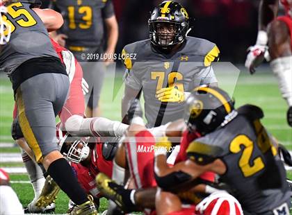 Thumbnail 1 in St. Frances Academy vs. Mater Dei (Trinity League vs. USA Showcase) photogallery.
