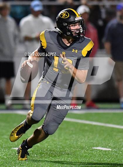 Thumbnail 2 in St. Frances Academy vs. Mater Dei (Trinity League vs. USA Showcase) photogallery.