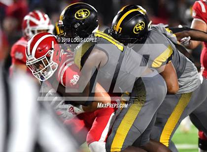 Thumbnail 1 in St. Frances Academy vs. Mater Dei (Trinity League vs. USA Showcase) photogallery.