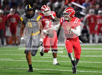 Thumbnail 3 in St. Frances Academy vs. Mater Dei (Trinity League vs. USA Showcase) photogallery.