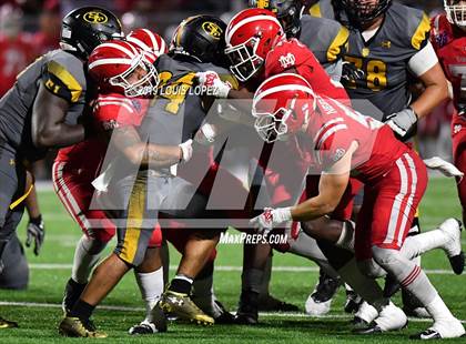 Thumbnail 2 in St. Frances Academy vs. Mater Dei (Trinity League vs. USA Showcase) photogallery.