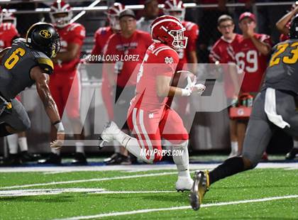 Thumbnail 3 in St. Frances Academy vs. Mater Dei (Trinity League vs. USA Showcase) photogallery.