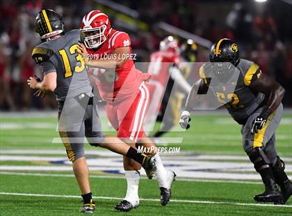 Thumbnail 2 in St. Frances Academy vs. Mater Dei (Trinity League vs. USA Showcase) photogallery.