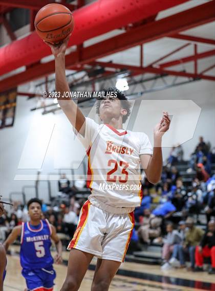 Thumbnail 2 in McKinley @ Brusly photogallery.