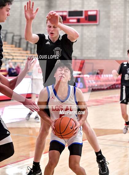 Thumbnail 2 in Los Alamitos vs. Servite (Nike Extravaganza) photogallery.