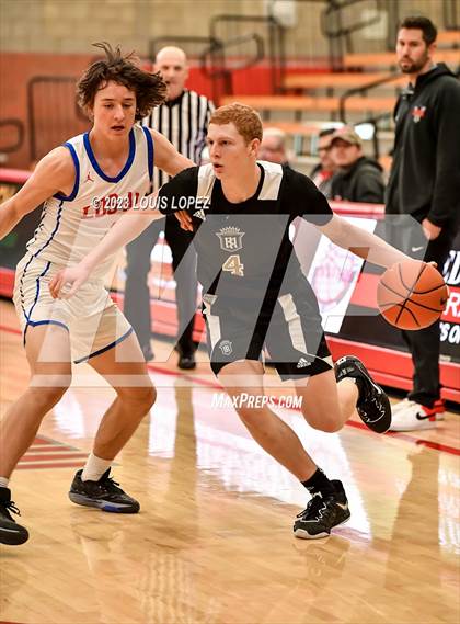 Thumbnail 3 in Los Alamitos vs. Servite (Nike Extravaganza) photogallery.