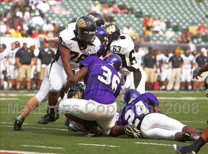 Thumbnail 3 in Middletown vs. Warren Central (Kirk Herbstreit Varsity Football Series) photogallery.