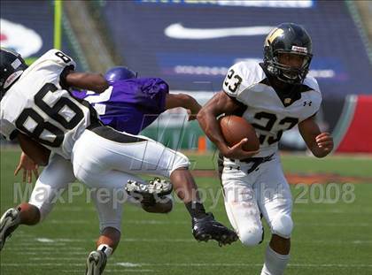 Thumbnail 2 in Middletown vs. Warren Central (Kirk Herbstreit Varsity Football Series) photogallery.