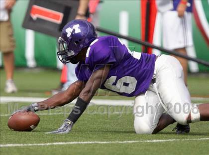 Thumbnail 3 in Middletown vs. Warren Central (Kirk Herbstreit Varsity Football Series) photogallery.