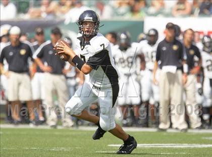 Thumbnail 3 in Middletown vs. Warren Central (Kirk Herbstreit Varsity Football Series) photogallery.
