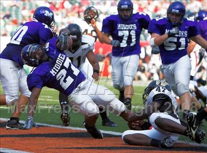 Thumbnail 1 in Middletown vs. Warren Central (Kirk Herbstreit Varsity Football Series) photogallery.