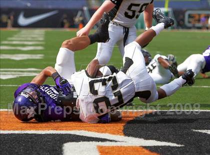 Thumbnail 2 in Middletown vs. Warren Central (Kirk Herbstreit Varsity Football Series) photogallery.