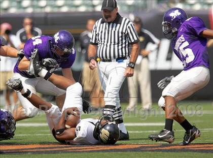Thumbnail 3 in Middletown vs. Warren Central (Kirk Herbstreit Varsity Football Series) photogallery.