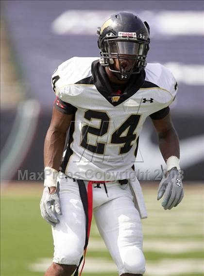 Thumbnail 2 in Middletown vs. Warren Central (Kirk Herbstreit Varsity Football Series) photogallery.