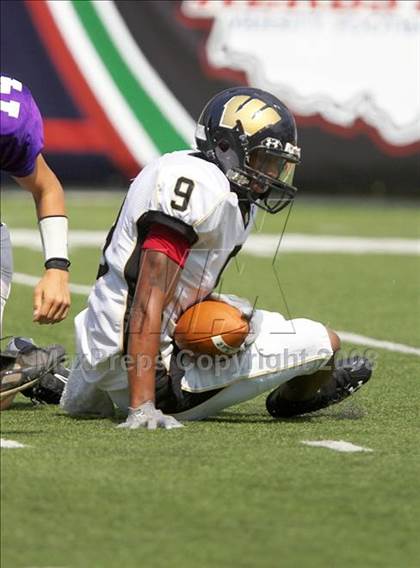 Thumbnail 1 in Middletown vs. Warren Central (Kirk Herbstreit Varsity Football Series) photogallery.