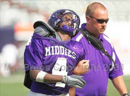 Thumbnail 2 in Middletown vs. Warren Central (Kirk Herbstreit Varsity Football Series) photogallery.