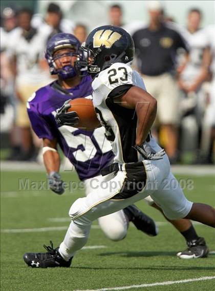 Thumbnail 3 in Middletown vs. Warren Central (Kirk Herbstreit Varsity Football Series) photogallery.
