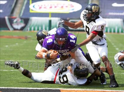 Thumbnail 2 in Middletown vs. Warren Central (Kirk Herbstreit Varsity Football Series) photogallery.