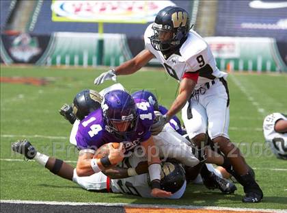 Thumbnail 3 in Middletown vs. Warren Central (Kirk Herbstreit Varsity Football Series) photogallery.