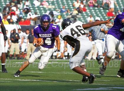Thumbnail 3 in Middletown vs. Warren Central (Kirk Herbstreit Varsity Football Series) photogallery.
