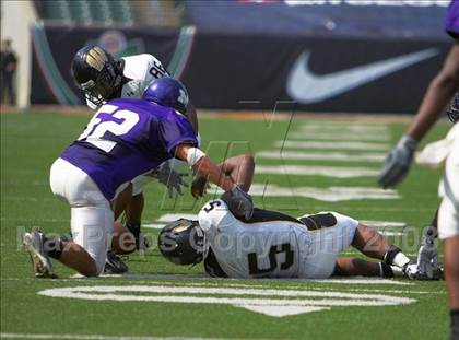 Thumbnail 2 in Middletown vs. Warren Central (Kirk Herbstreit Varsity Football Series) photogallery.