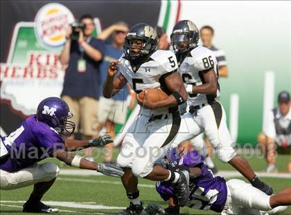 Thumbnail 1 in Middletown vs. Warren Central (Kirk Herbstreit Varsity Football Series) photogallery.