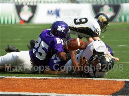 Thumbnail 1 in Middletown vs. Warren Central (Kirk Herbstreit Varsity Football Series) photogallery.
