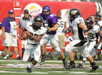 Thumbnail 2 in Middletown vs. Warren Central (Kirk Herbstreit Varsity Football Series) photogallery.