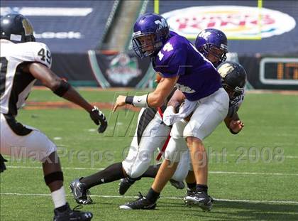 Thumbnail 3 in Middletown vs. Warren Central (Kirk Herbstreit Varsity Football Series) photogallery.