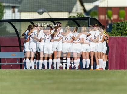 Thumbnail 1 in Jefferson County @ Dobyns-Bennett photogallery.