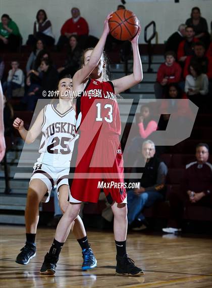 Thumbnail 2 in Fox Lane vs Harrison (Dapper McDonald Classic) photogallery.