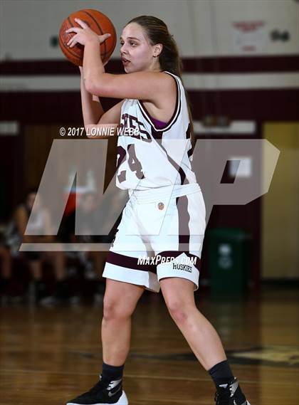 Thumbnail 2 in Fox Lane vs Harrison (Dapper McDonald Classic) photogallery.