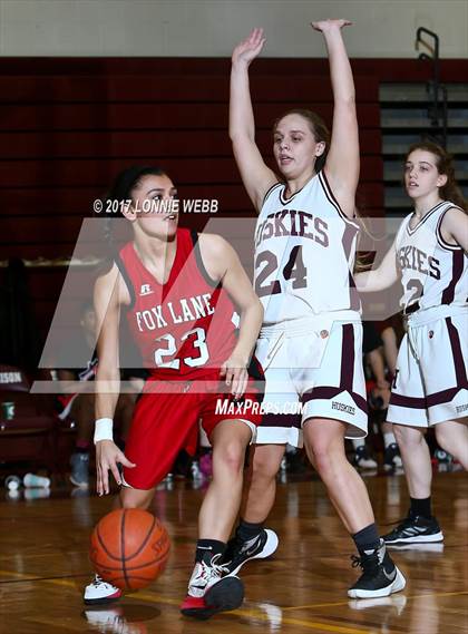 Thumbnail 1 in Fox Lane vs Harrison (Dapper McDonald Classic) photogallery.