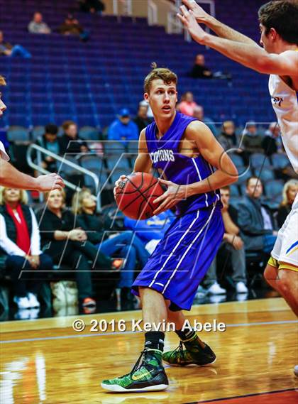 Thumbnail 3 in Red Rock vs Prescott (Hoopin' it Up at the Arena) photogallery.