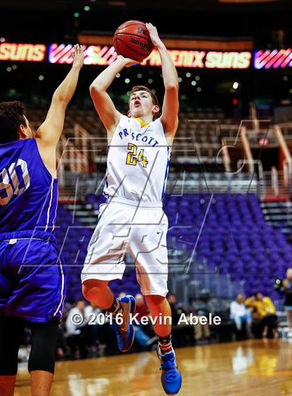 Thumbnail 2 in Red Rock vs Prescott (Hoopin' it Up at the Arena) photogallery.