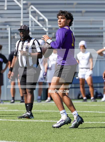 Thumbnail 3 in Salinas vs St. John Bosco (Brave 8 Invitational Tournament) photogallery.