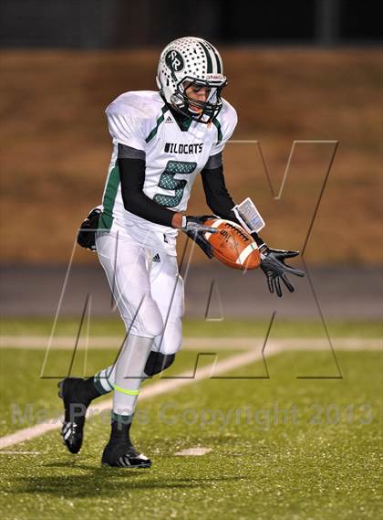 Thumbnail 3 in Cooper vs. Scurry-Rosser (UIL 2A Regional Semifinal) photogallery.