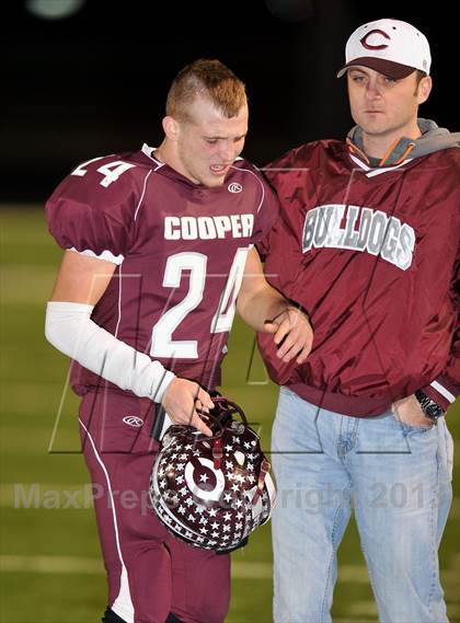 Thumbnail 2 in Cooper vs. Scurry-Rosser (UIL 2A Regional Semifinal) photogallery.