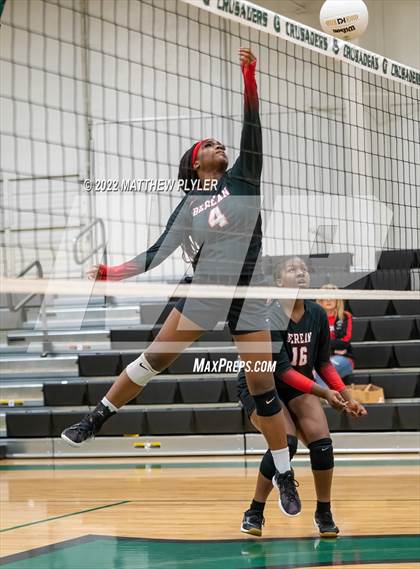 Thumbnail 1 in Cape Fear Christian Academy vs. Berean Baptist Academy (Grace Christian School Crusader Classic) photogallery.