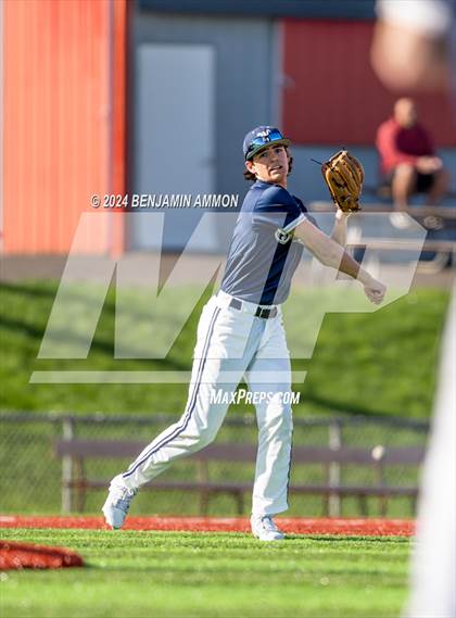 Thumbnail 2 in McNary @ West Albany photogallery.