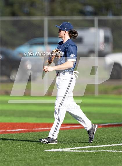 Thumbnail 1 in McNary @ West Albany photogallery.