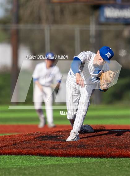 Thumbnail 2 in McNary @ West Albany photogallery.