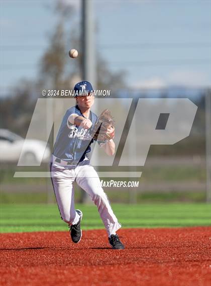 Thumbnail 1 in McNary @ West Albany photogallery.
