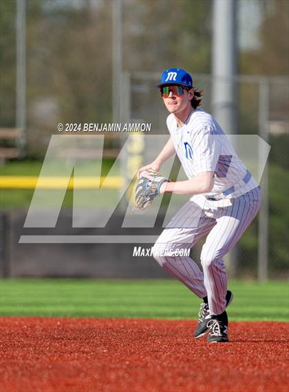 Thumbnail 2 in McNary @ West Albany photogallery.