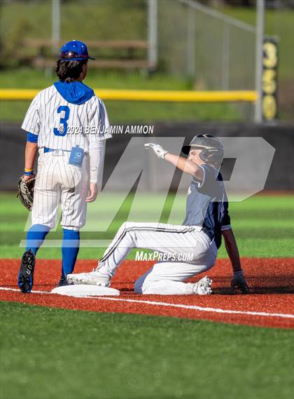 Thumbnail 3 in McNary @ West Albany photogallery.
