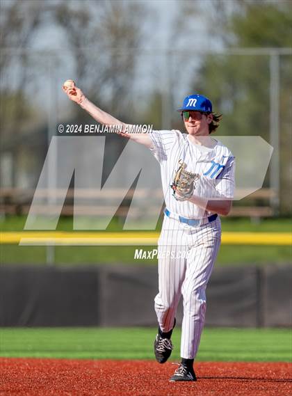 Thumbnail 2 in McNary @ West Albany photogallery.